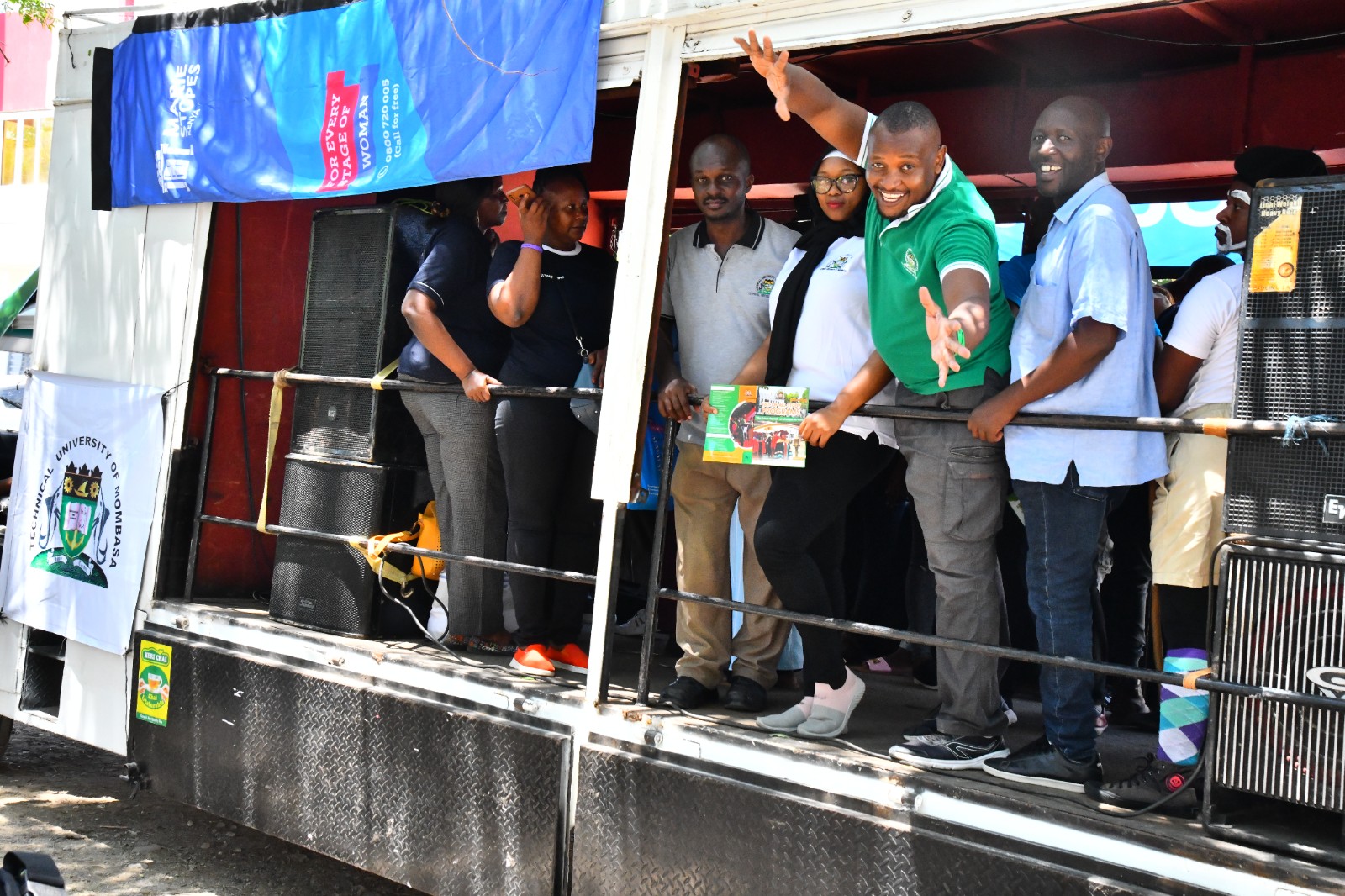 TUM Participates in a Roadshow to Publicize the Upcoming 11th Graduation Ceremony