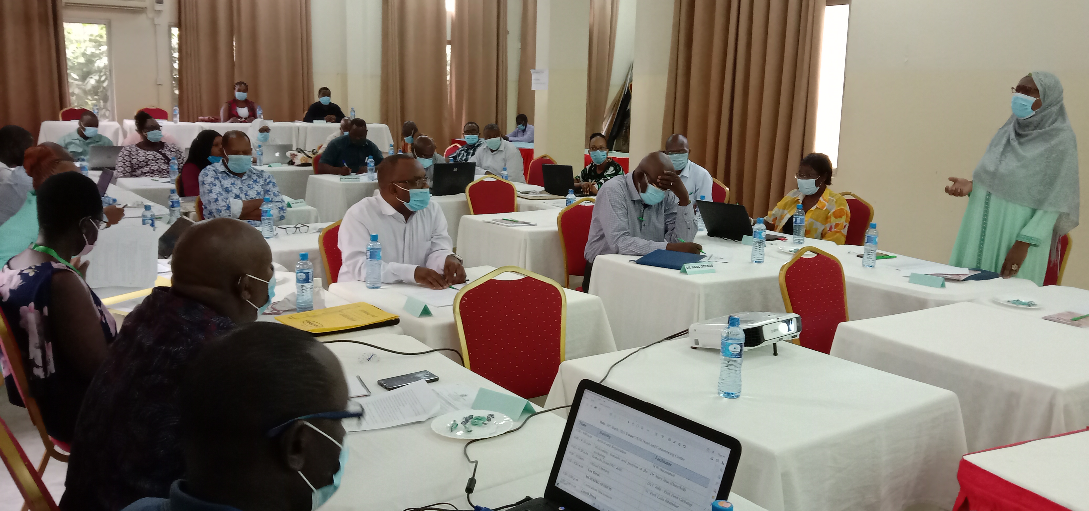 SCHOOL OF BUSINESS CURRICULUM DEVELOPMENT WORKSHOP